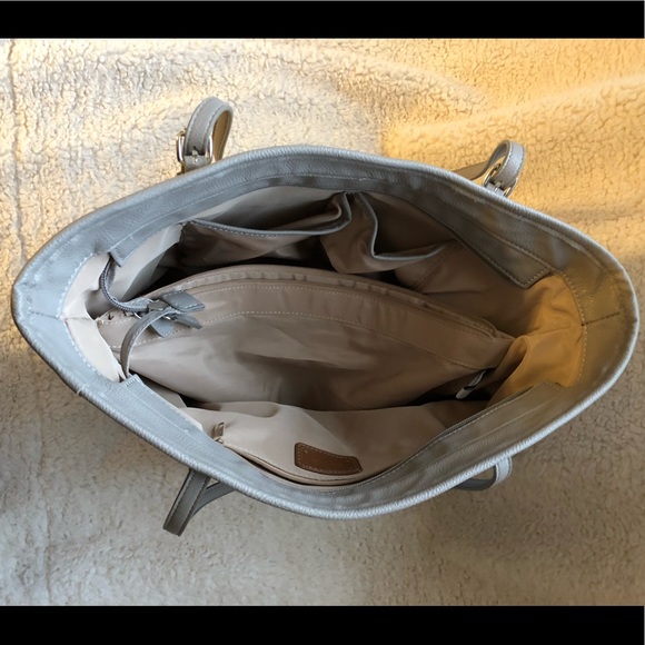 Nine West Floral Tote - Picture 5 of 6